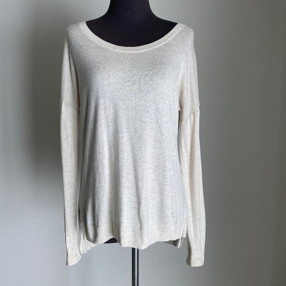 GAP Sweaters - Gap sz S ccoop neck long sleeve sweater